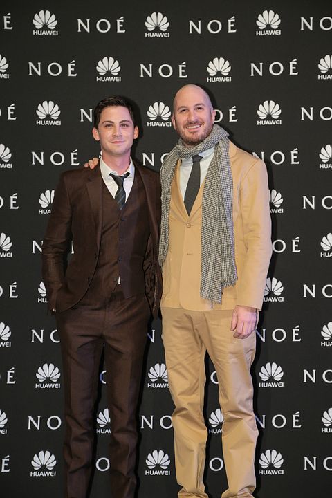 Noé : Cobertura de revista Darren Aronofsky, Logan Lerman