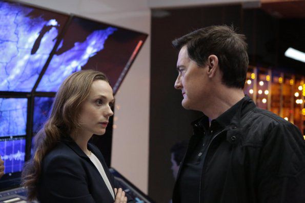 Foto Kyle MacLachlan, Kerry Condon
