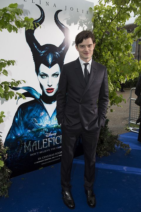 Maléfica : Cobertura de revista Sam Riley