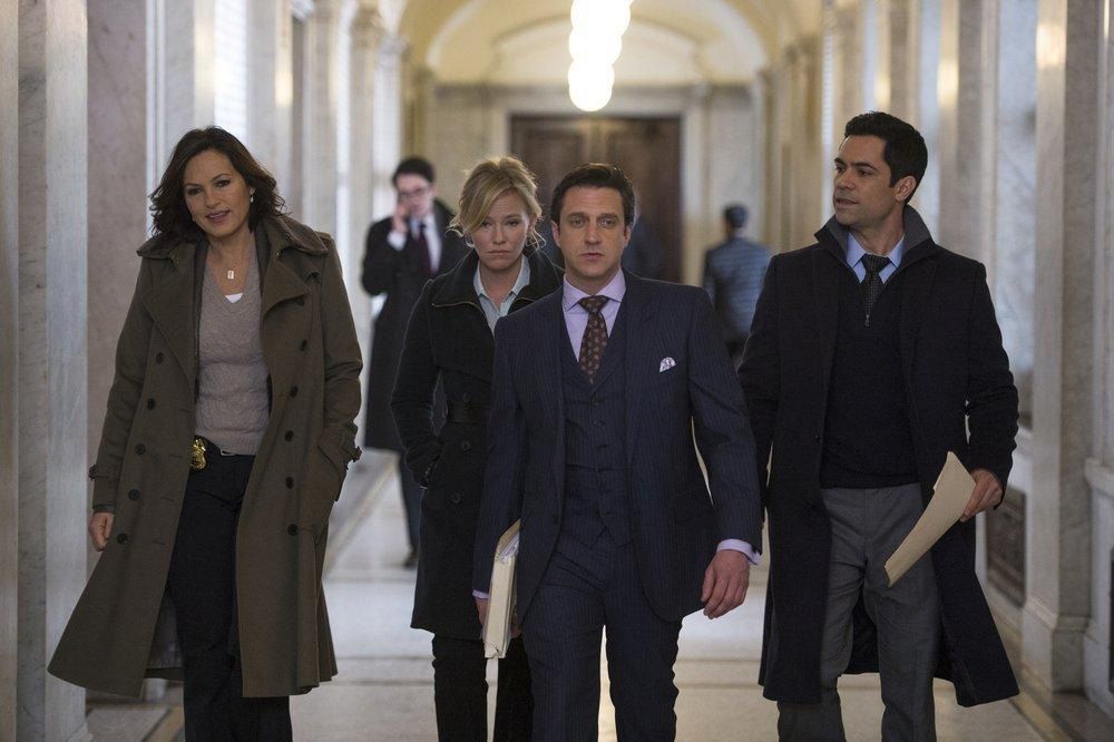 La Ley Y El Orden: UVE : Foto Mariska Hargitay, Danny Pino, Kelli Giddish