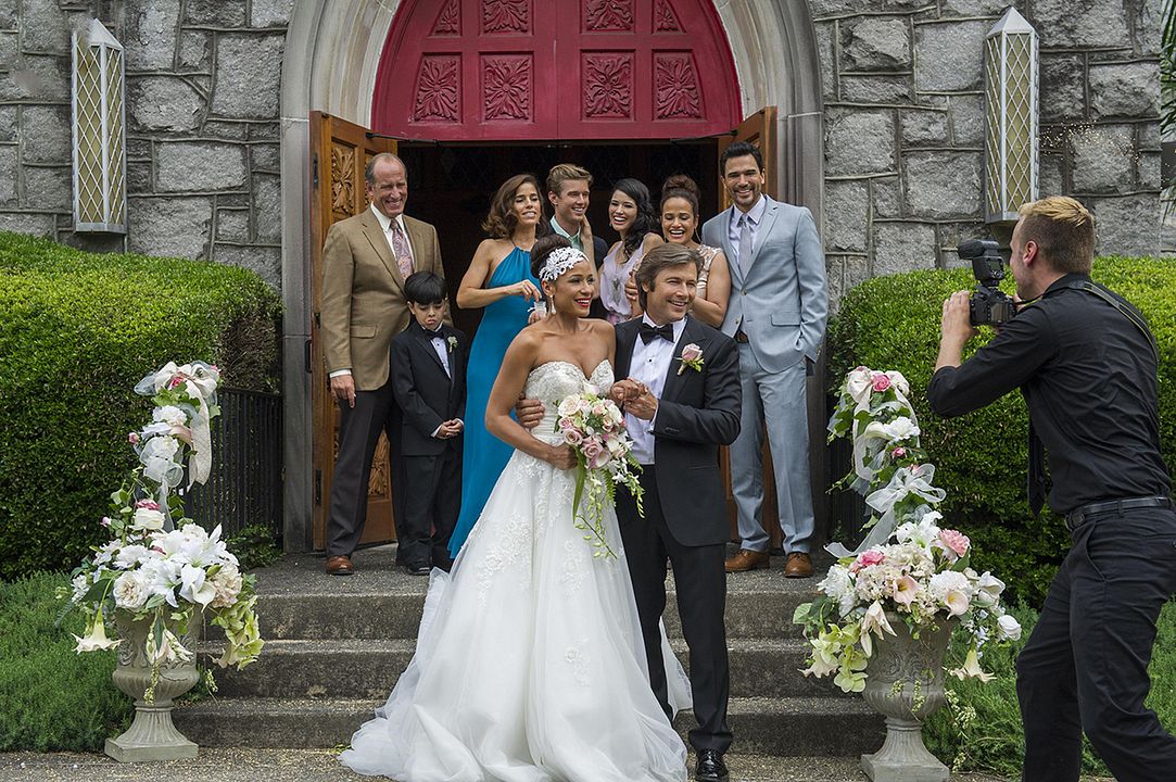 Foto Brett Cullen, Ana Ortiz, Dania Ramirez