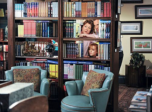 Foto Jayma Mays, Margo Martindale