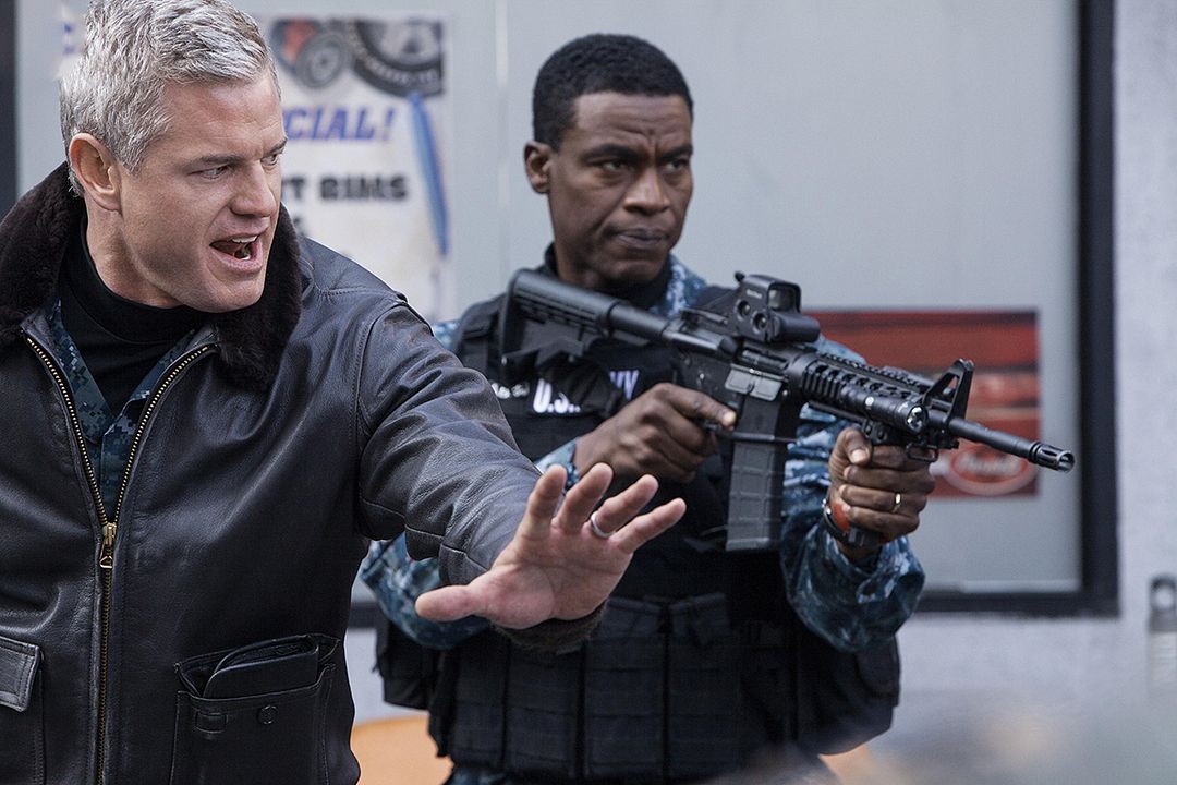 The Last Ship : Foto Charles Parnell, Eric Dane