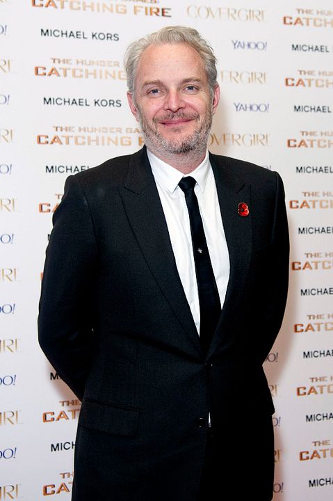 Cobertura de revista Francis Lawrence
