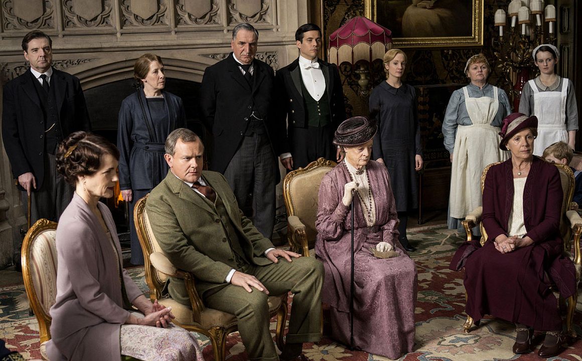 Downton Abbey : Póster Brendan Coyle, Jim Carter, Rob James-Collier, Elizabeth McGovern, Phyllis Logan, Hugh Bonneville, Lesley Nicol, Maggie Smith, Penelope Wilton