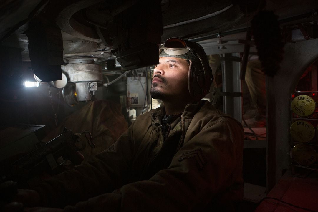 Corazones de hierro : Foto Michael Peña