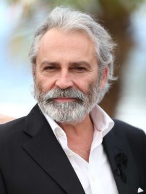 Póster Haluk Bilginer