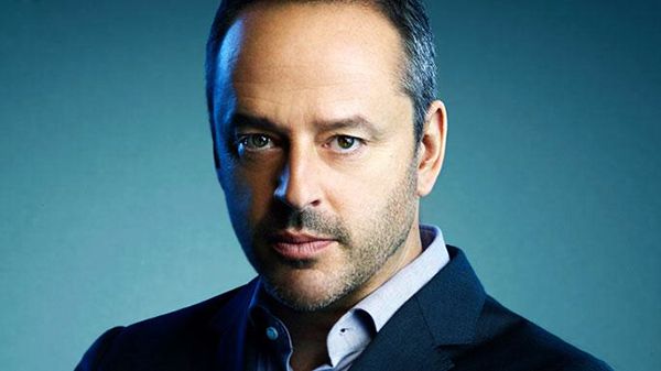 Foto Gil Bellows
