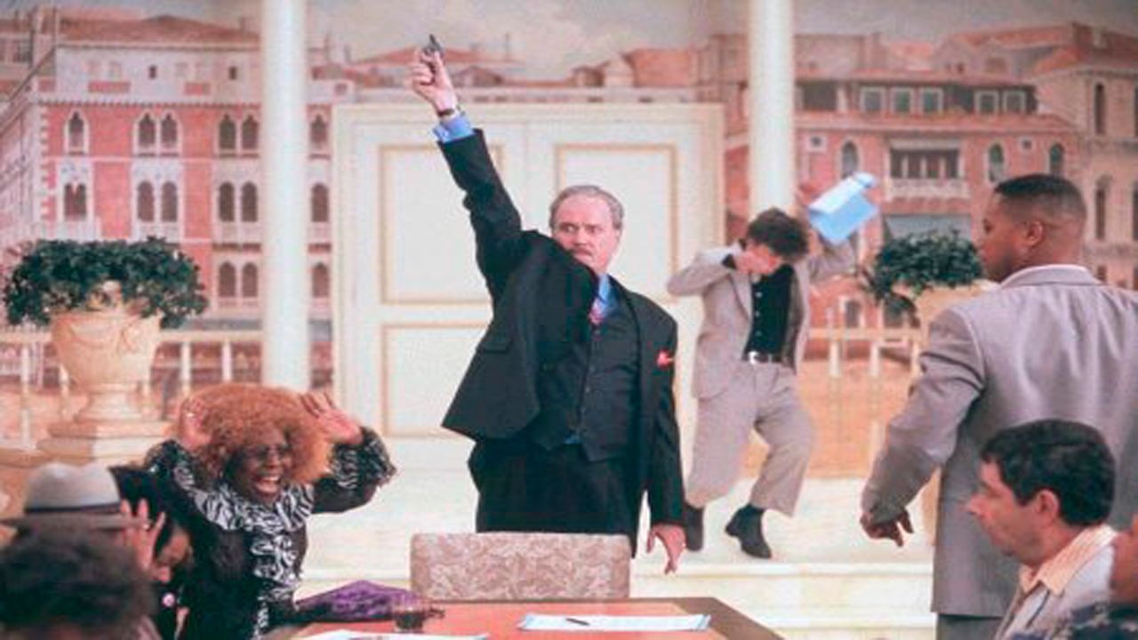 El mundo está loco, loco : Foto