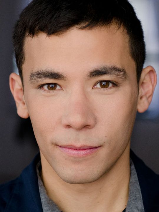 Póster Conrad Ricamora