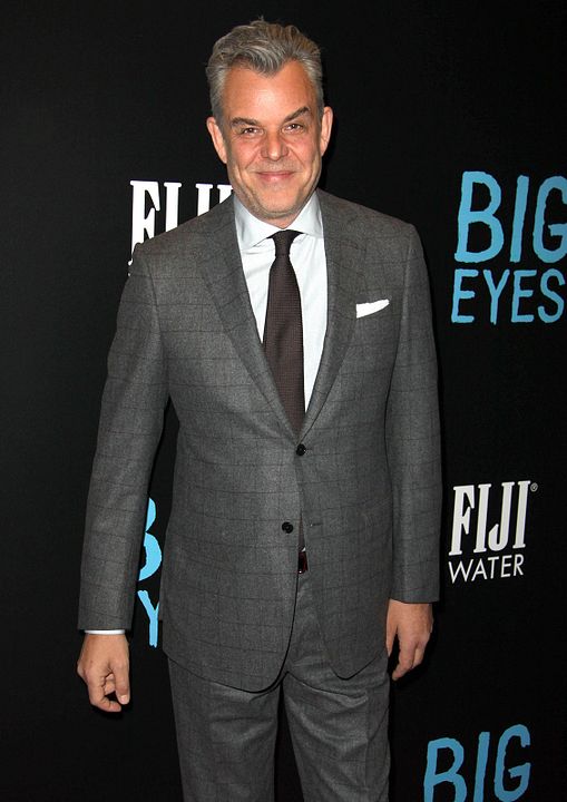 Ojos grandes : Cobertura de revista Danny Huston