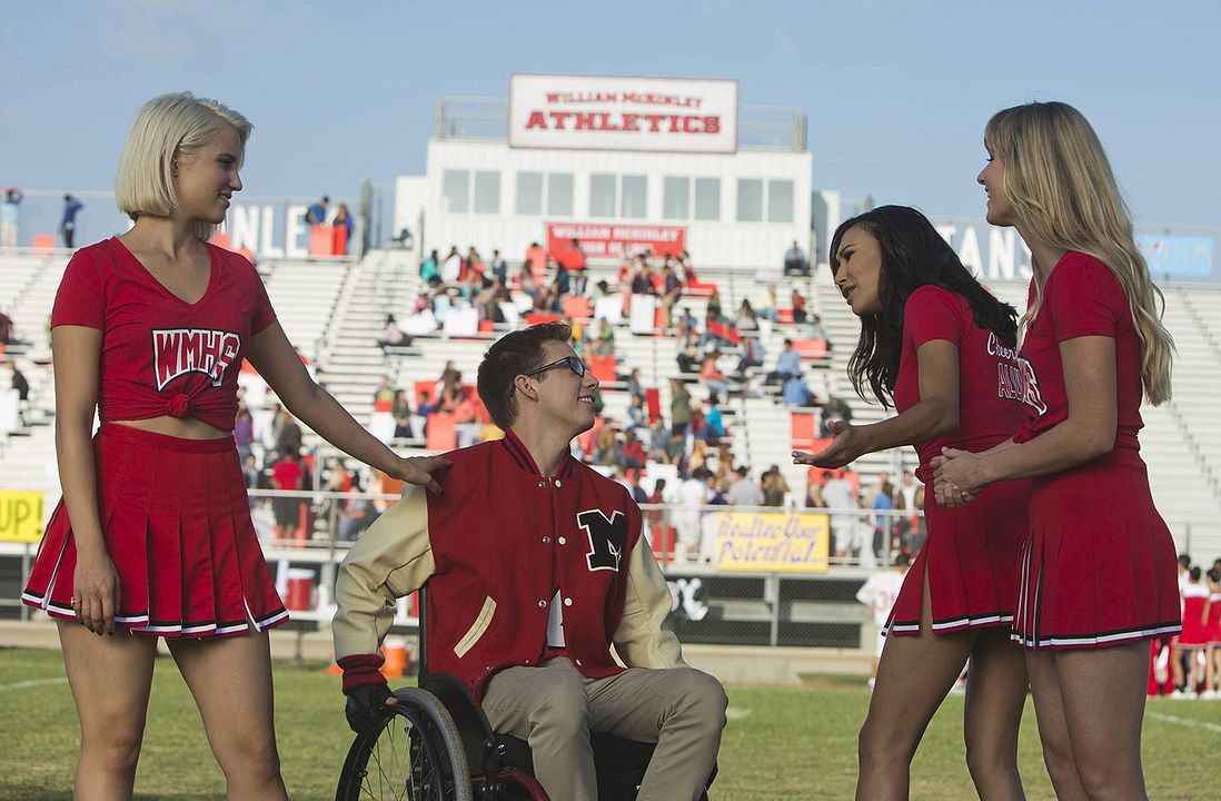 Glee : Foto Kevin McHale, Naya Rivera, Dianna Agron, Heather Morris