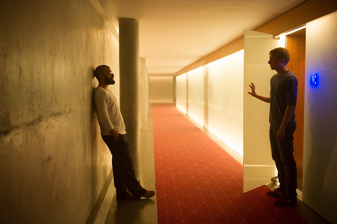Ex Machina : Foto Oscar Isaac, Domhnall Gleeson