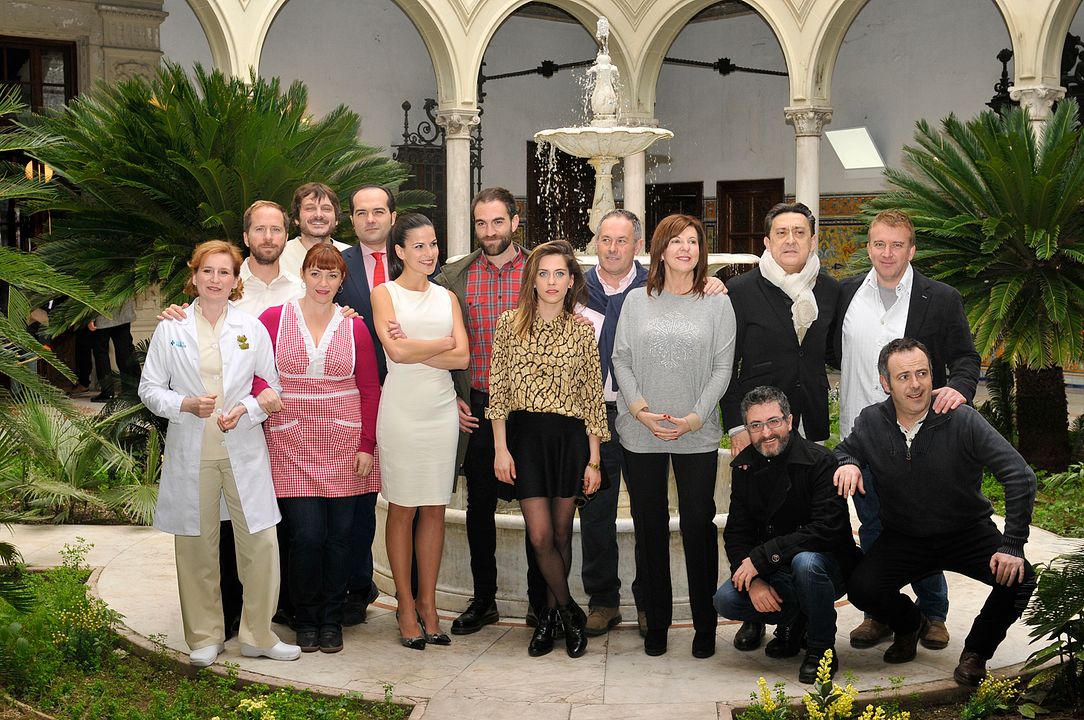 Allí Abajo : Cobertura de revista