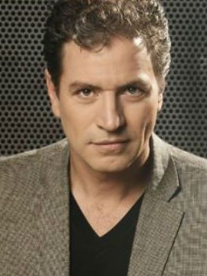 Póster Ricardo Vélez