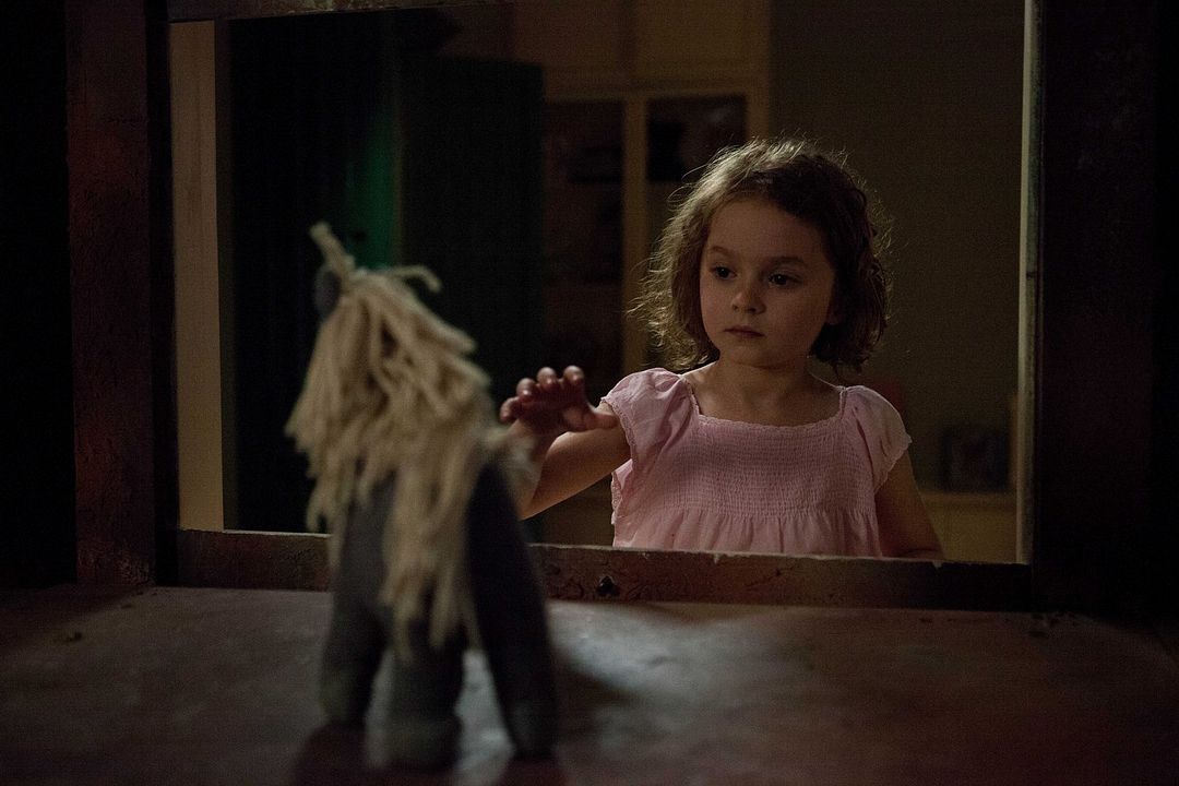 Desde la oscuridad : Foto Pixie Davies