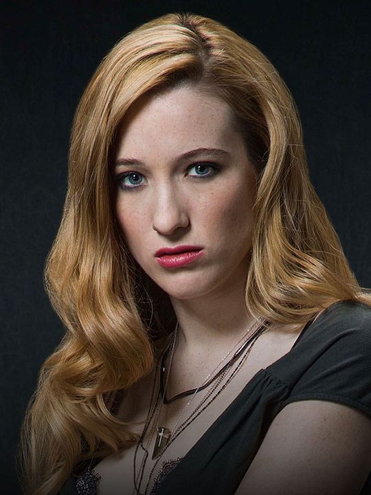 Póster Sophie Lowe