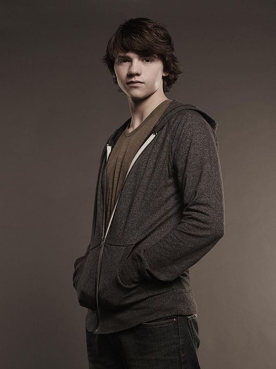 Foto Joel Courtney