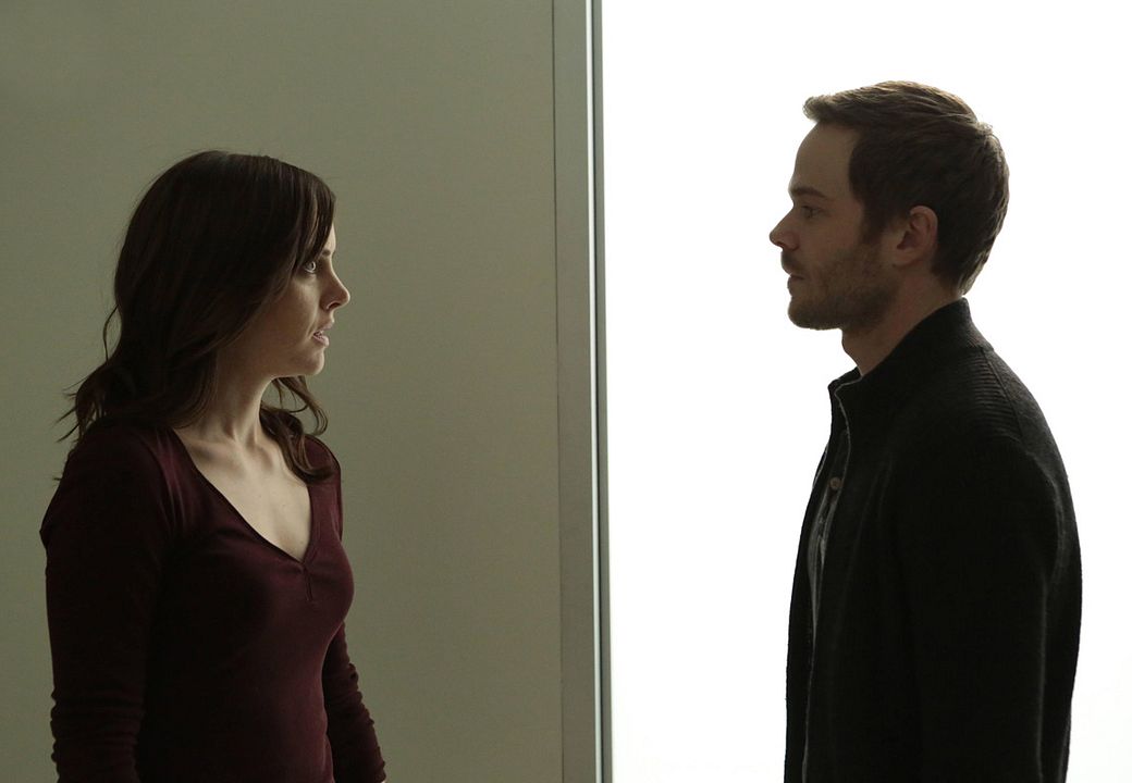 Foto Jessica Stroup, Shawn Ashmore
