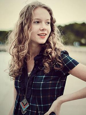 Póster Ece Çeşmioğlu