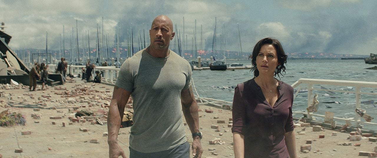 Terremoto: La falla de San Andrés : Foto Carla Gugino, Dwayne Johnson