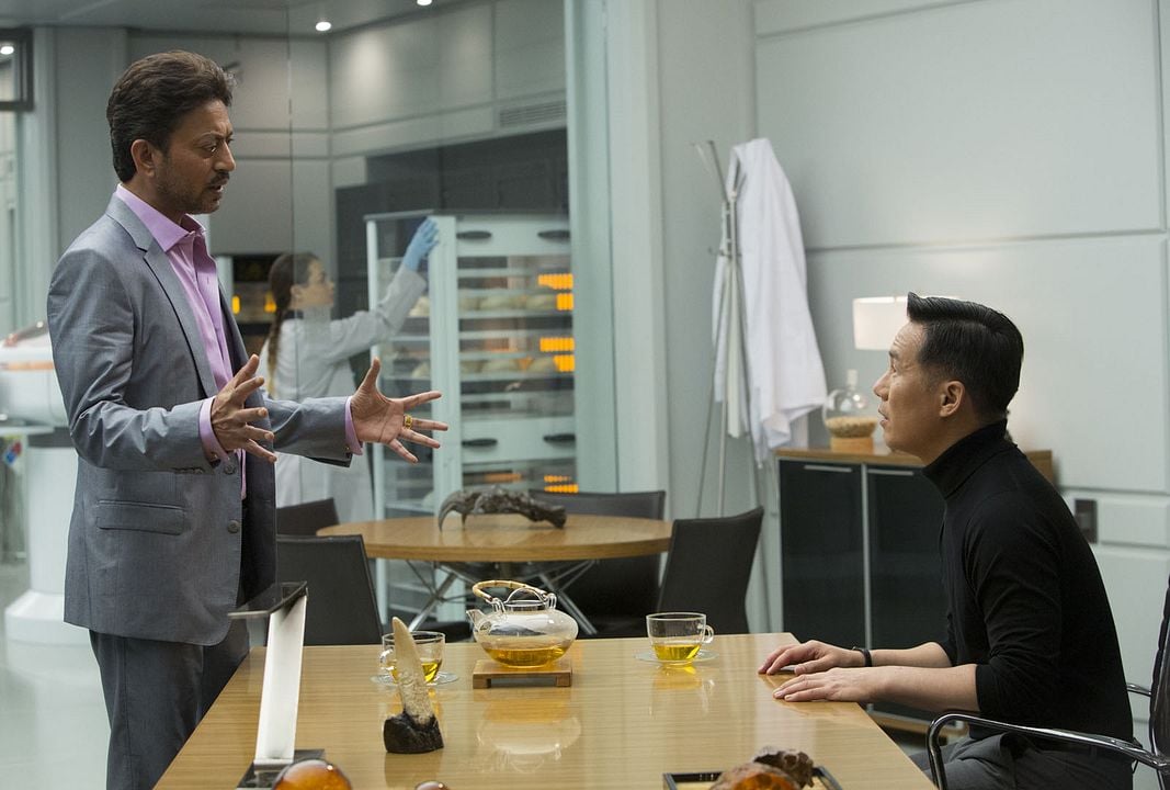 Jurassic World : Foto B.D. Wong, Irrfan Khan