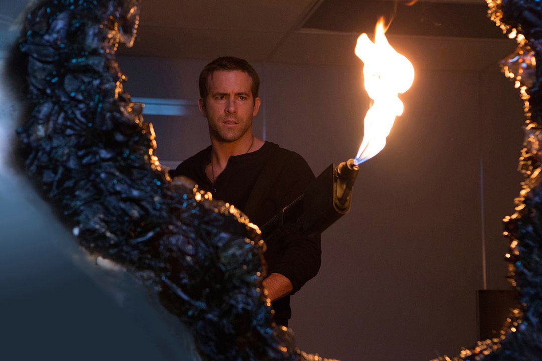 In/Mortal : Foto Ryan Reynolds