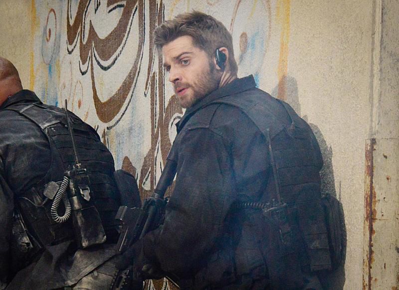 Bajo el domo : Foto Mike Vogel