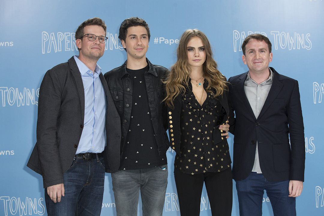 Ciudades de papel : Cobertura de revista Cara Delevingne, Nat Wolff