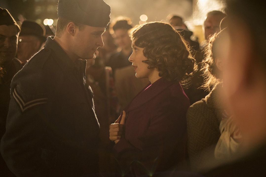 Noche real : Foto Jack Reynor, Sarah Gadon