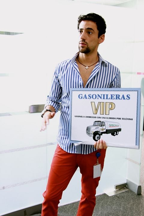 Nosotros los Nobles : Foto Luis Gerardo Méndez