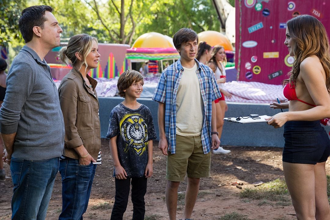 Vacaciones : Foto Skyler Gisondo, Ed Helms, Christina Applegate