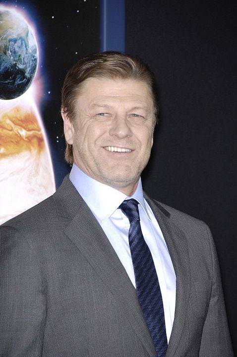 El destino de Júpiter : Cobertura de revista Sean Bean