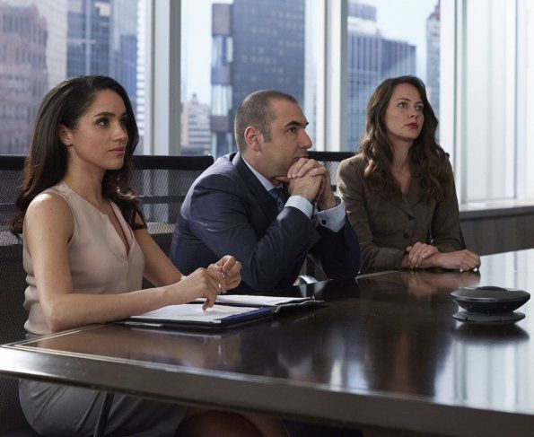 Suits : Foto Rick Hoffman, Meghan Markle