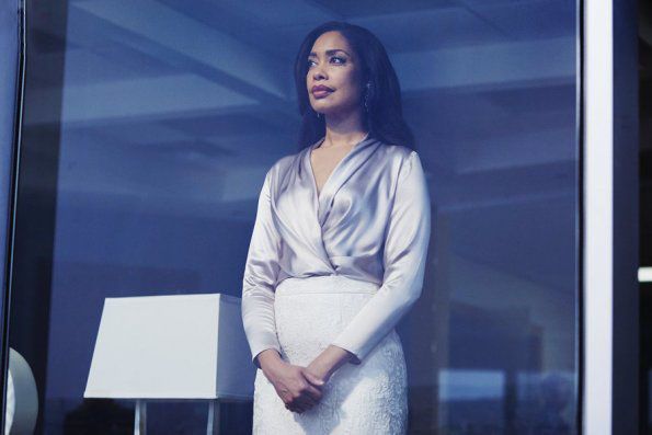 Suits : Foto Gina Torres
