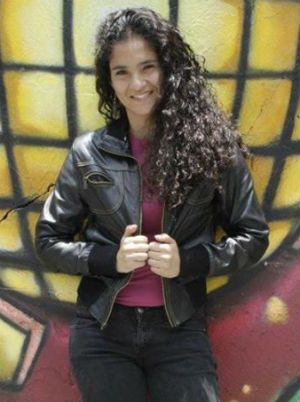 Póster Alondra Hidalgo