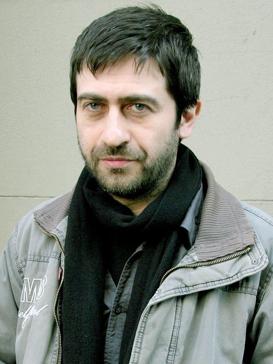 Póster Emin Alper