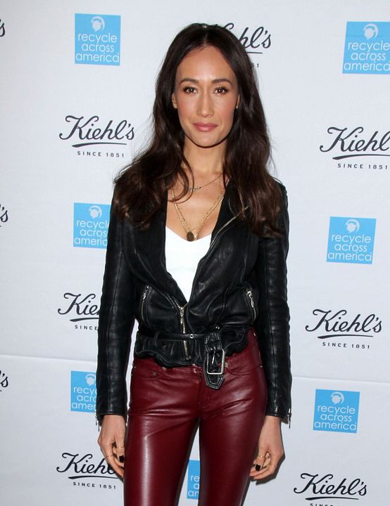 Cobertura de revista Maggie Q