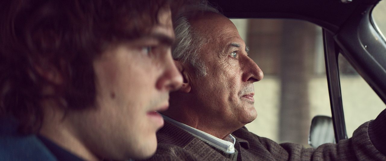 El clan : Foto Peter Lanzani, Guillermo Francella