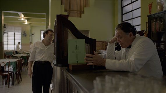 No One Love Anyone… For More Than Two Years : Foto