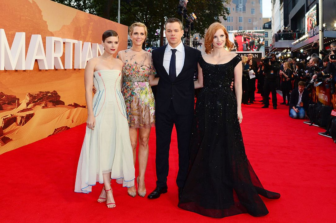 Misión rescate : Cobertura de revista Jessica Chastain, Kate Mara, Matt Damon, Kristen Wiig