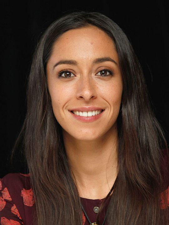 Póster Oona Chaplin