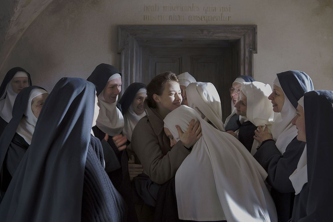 Las inocentes : Foto Lou de Laâge