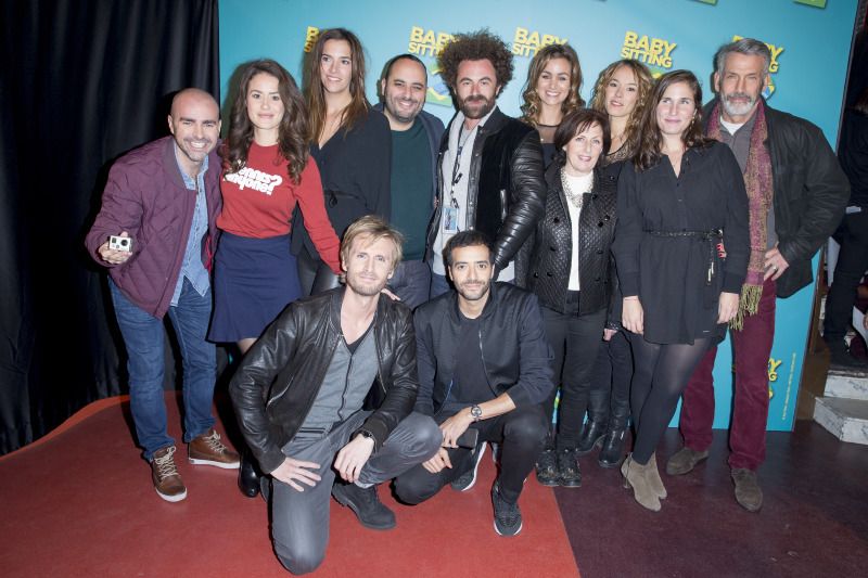 Cobertura de revista Élodie Fontan, Tarek Boudali, Philippe Lacheau, Julien Arruti