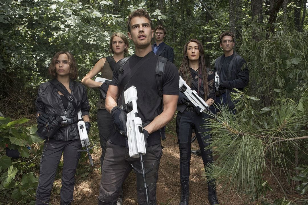 Divergente: Leal : Foto Shailene Woodley, Zoë Kravitz, Theo James, Miles Teller, Ansel Elgort, Maggie Q