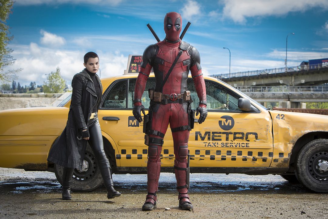 Deadpool : Foto Brianna Hildebrand, Ryan Reynolds