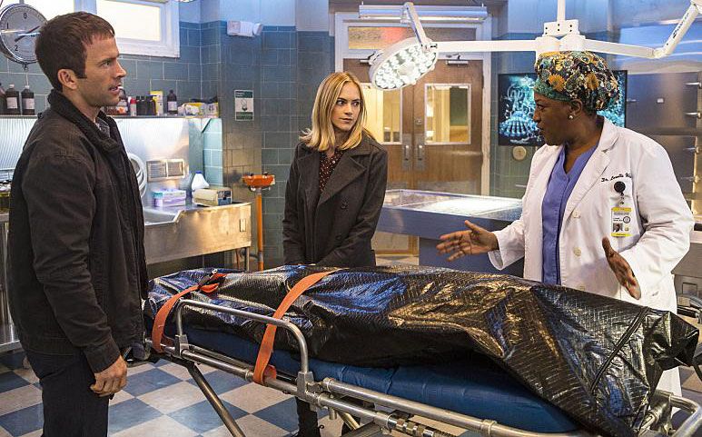 NCIS: Nueva Orleans : Foto CCH Pounder, Lucas Black