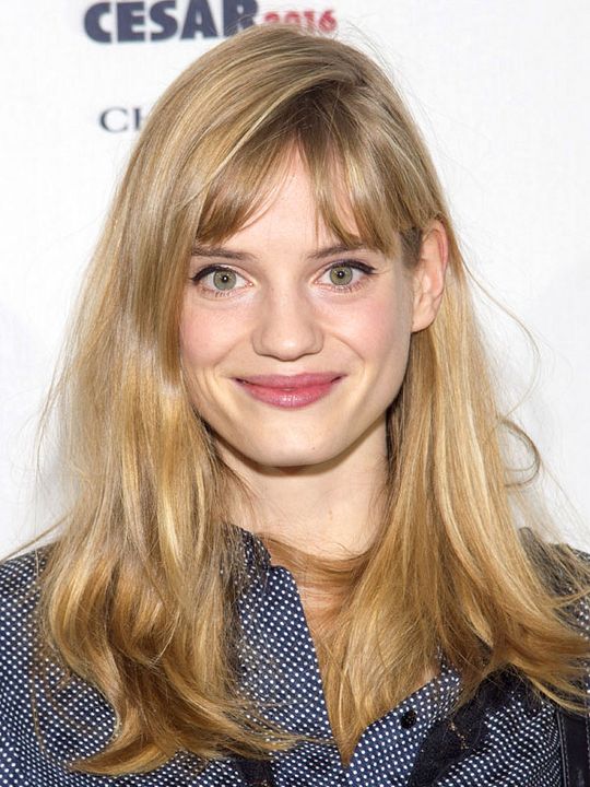 Póster Noémie Schmidt