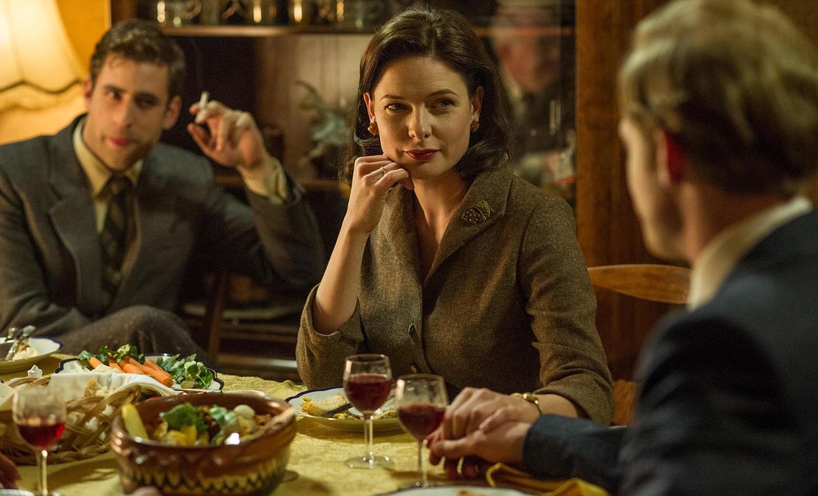 Cuando cae la nieve : Foto Rebecca Ferguson