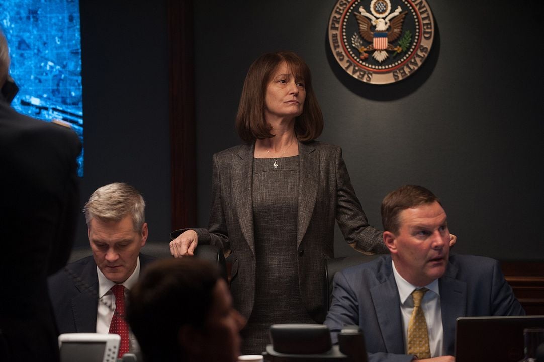 Londres bajo fuego : Foto Melissa Leo